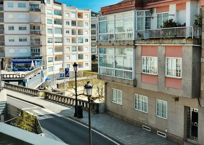 Montolieu Апартаменти Саншеншо