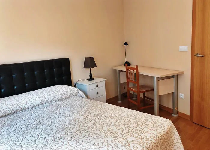 Montolieu Апартаменти *