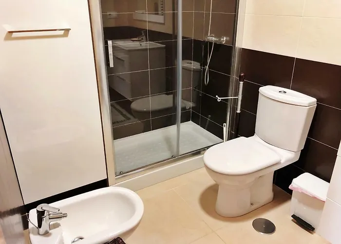 Montolieu Апартаменти *